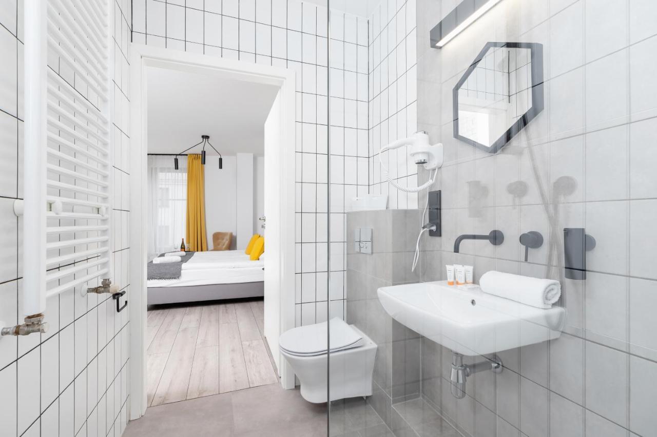 Апартаменты Studio Miodowa Krakow Kazimierz By Renters Экстерьер фото