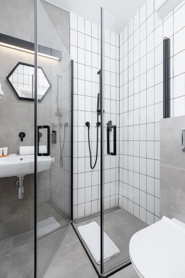 Апартаменты Studio Miodowa Krakow Kazimierz By Renters Экстерьер фото