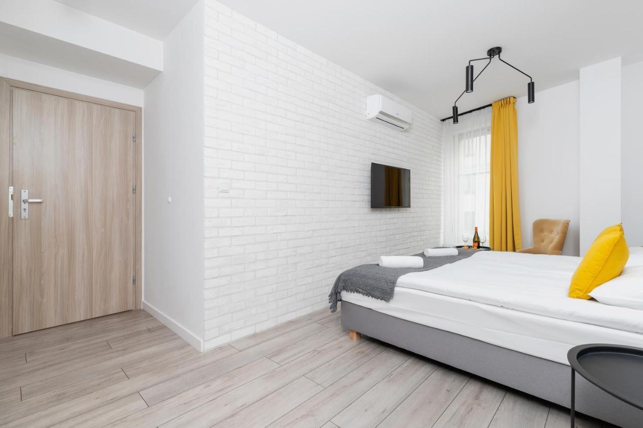 Апартаменты Studio Miodowa Krakow Kazimierz By Renters Экстерьер фото