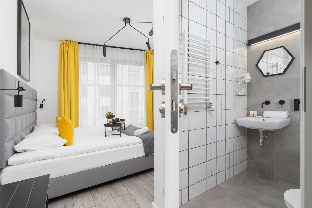 Апартаменты Studio Miodowa Krakow Kazimierz By Renters Экстерьер фото