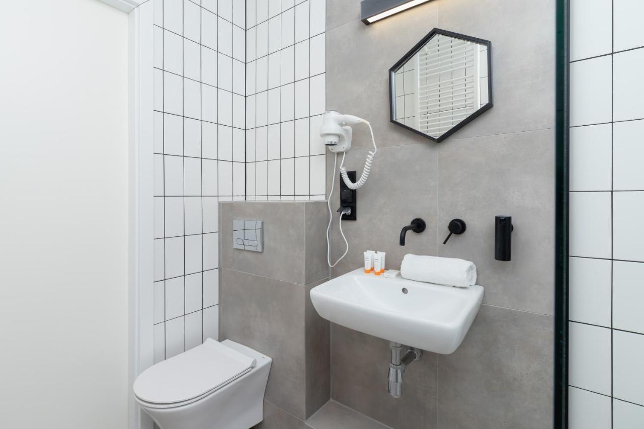 Апартаменты Studio Miodowa Krakow Kazimierz By Renters Экстерьер фото